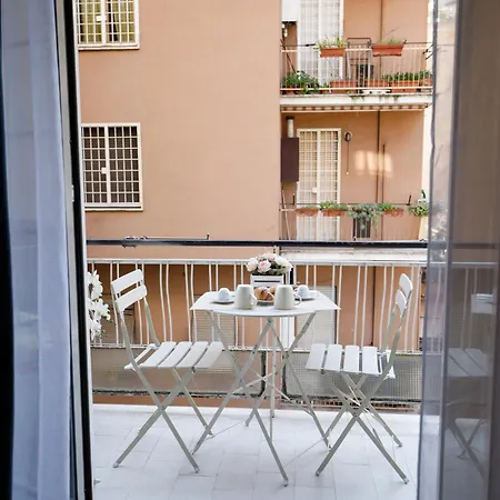 Aureliana House Roma-2